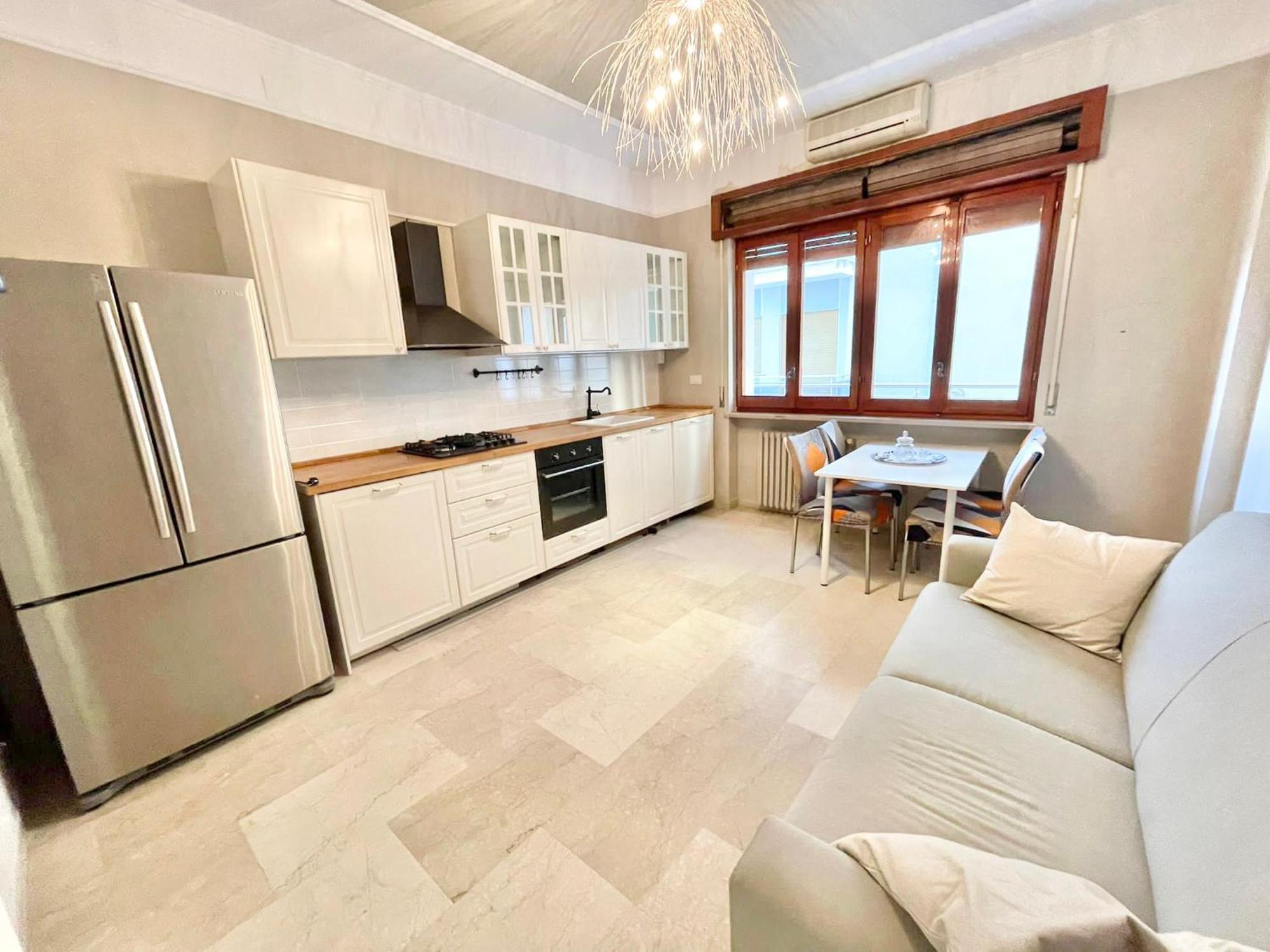 Regina Elena Apartments بيسكارا المظهر الخارجي الصورة