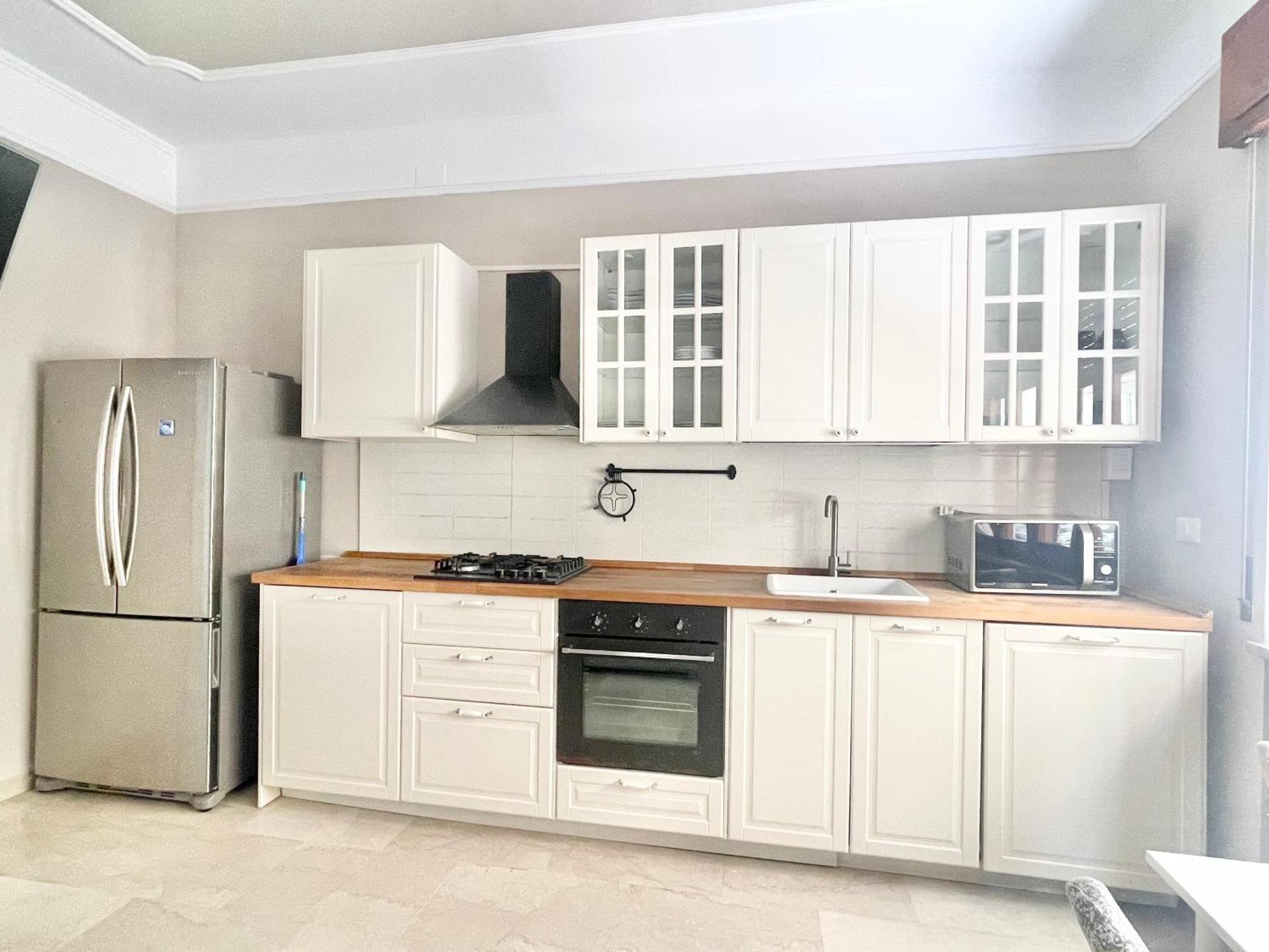 Regina Elena Apartments بيسكارا المظهر الخارجي الصورة