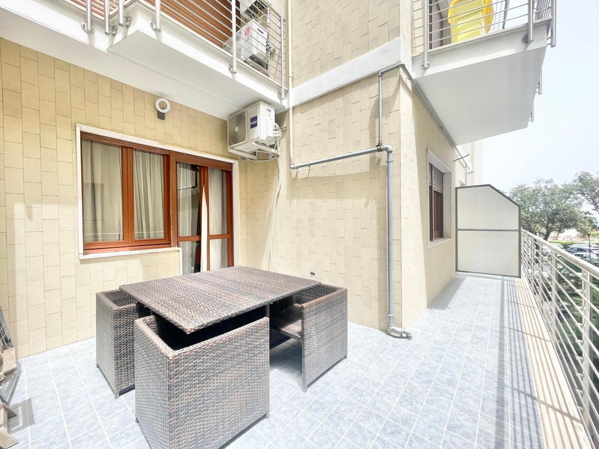 Regina Elena Apartments بيسكارا المظهر الخارجي الصورة